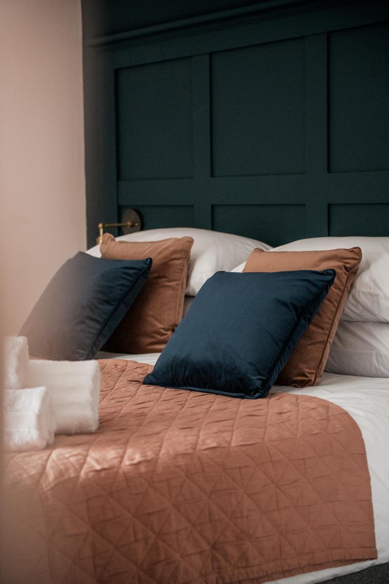 The Heathcock Boutique Hotel - Room 3 カーディフ エクステリア 写真