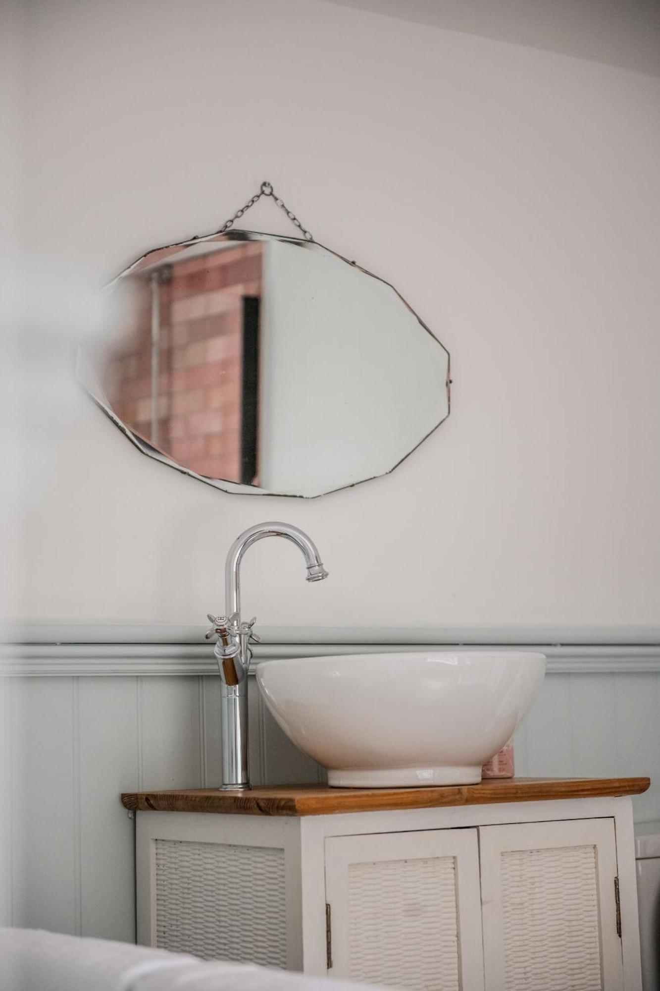 The Heathcock Boutique Hotel - Room 3 カーディフ エクステリア 写真